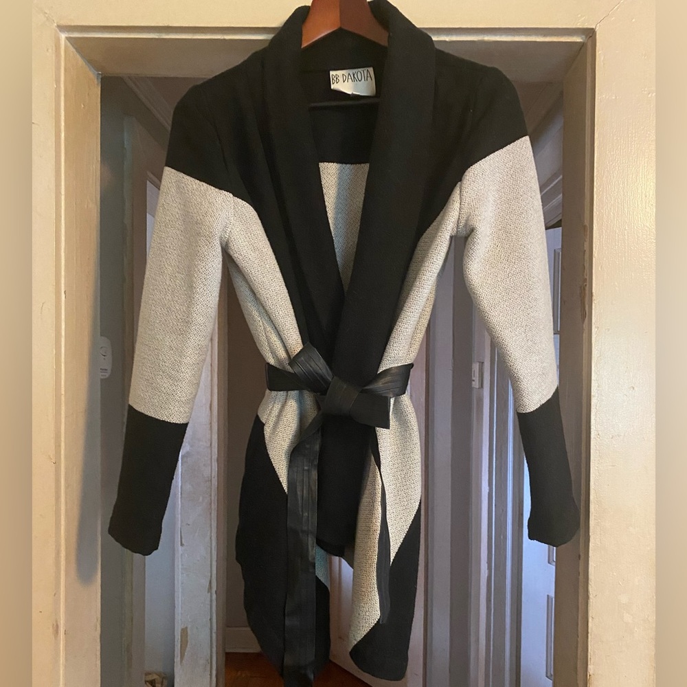 BB Dakota Sweater